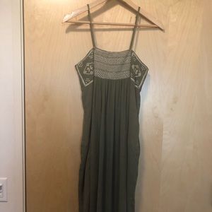 Midi olive green summer dress